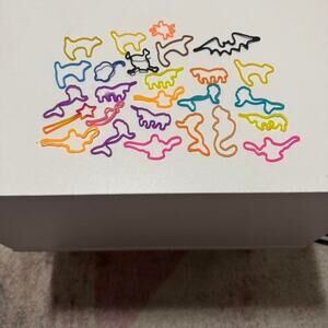 26 Assorted fairytale and Halloween Silly Bands- Lot 11